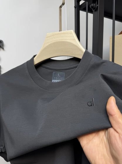 Men’s High-End Seamless T-Shirt